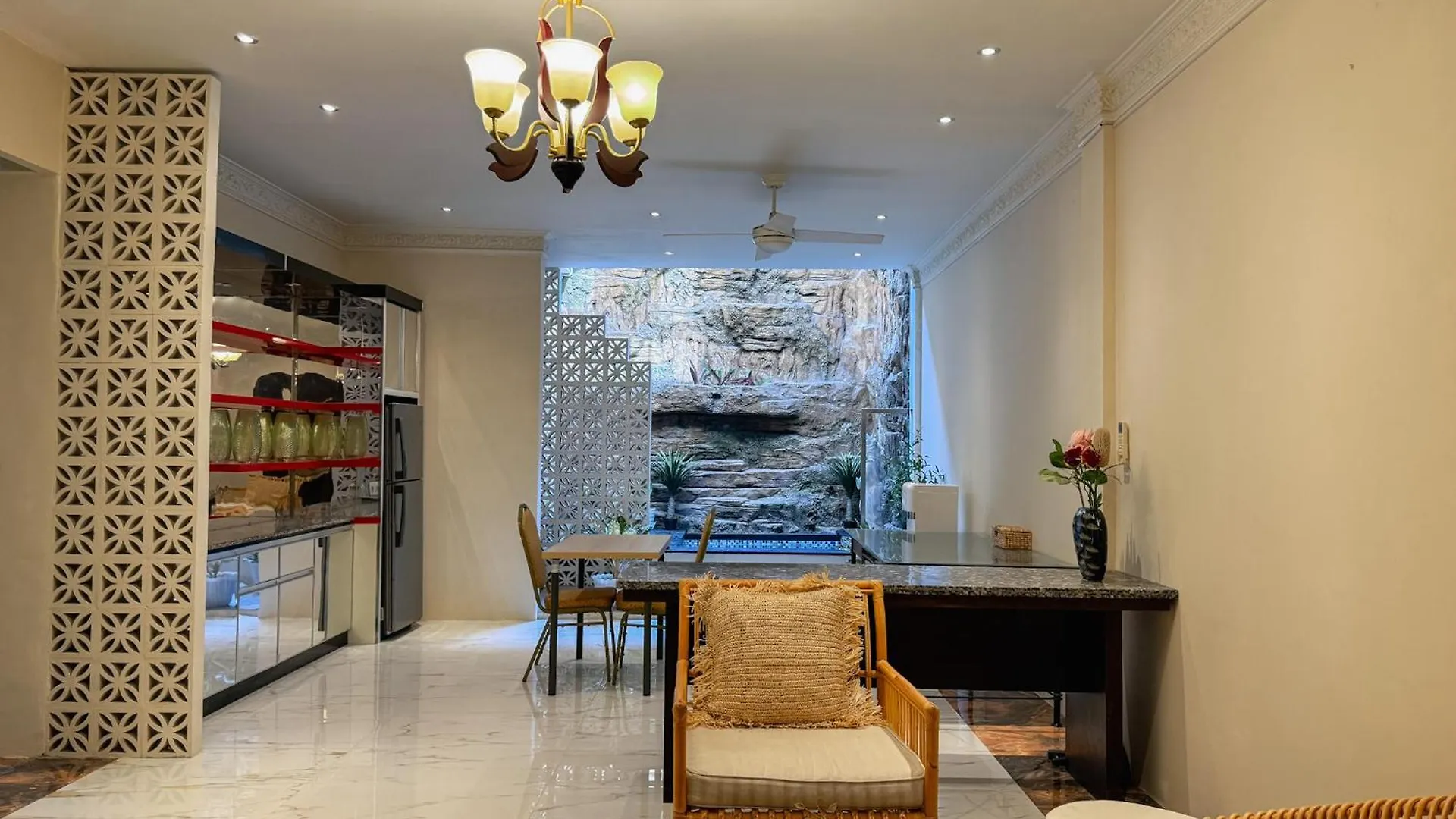 Merdeka Kuta Guesthouse Legian  Guest house